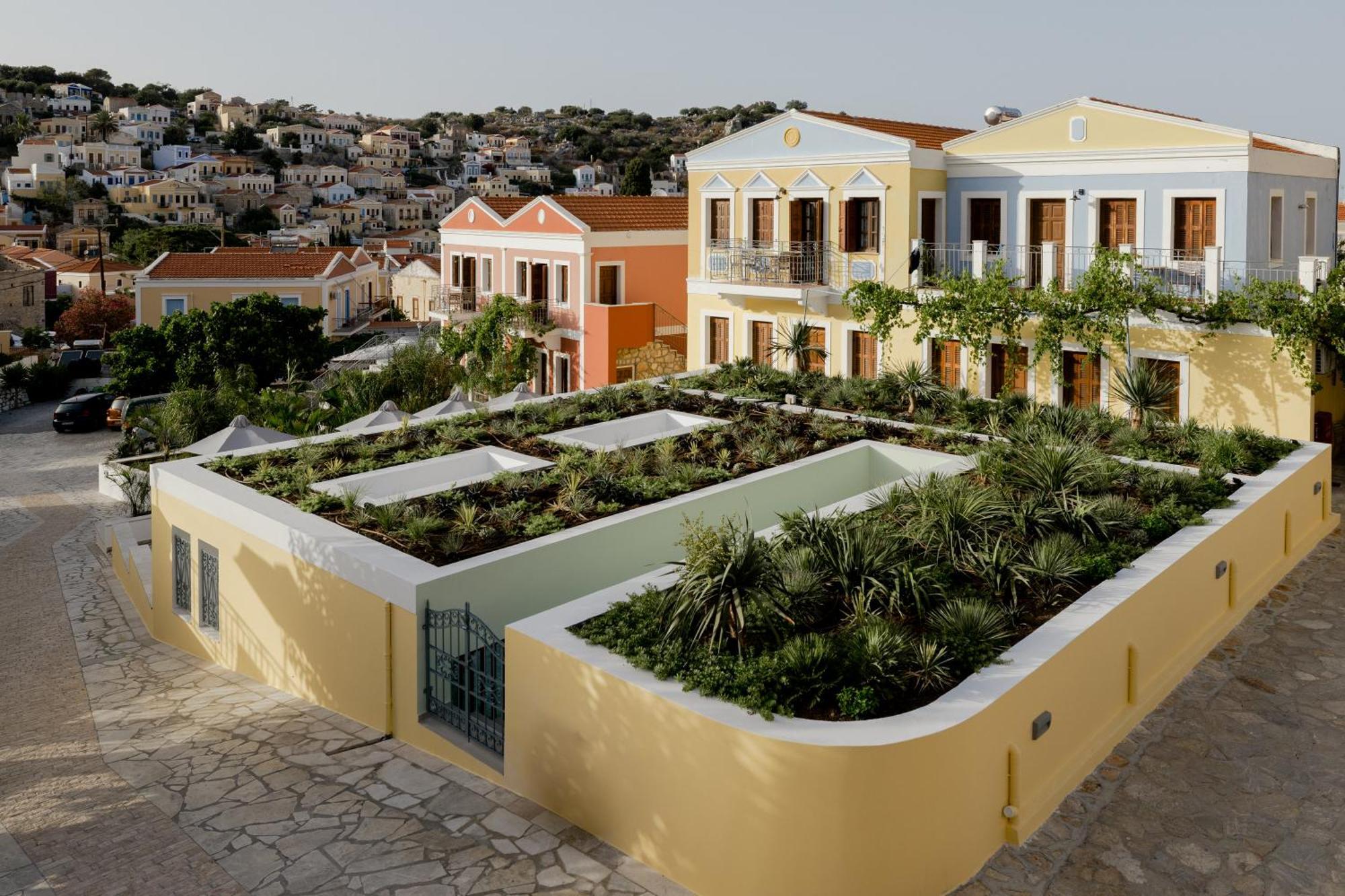 Opera House Hotel Simi Dış mekan fotoğraf