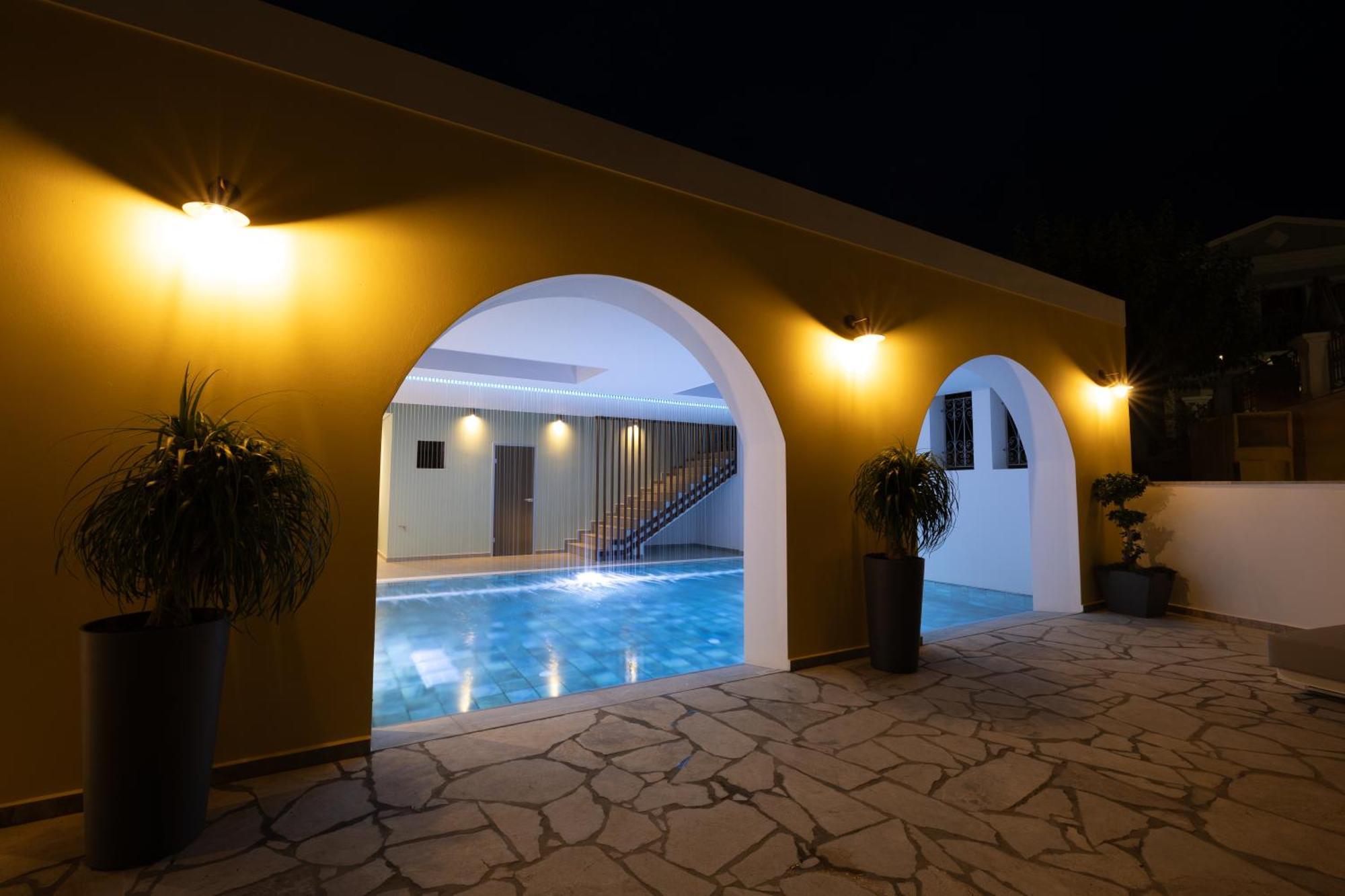 Opera House Hotel Simi Dış mekan fotoğraf