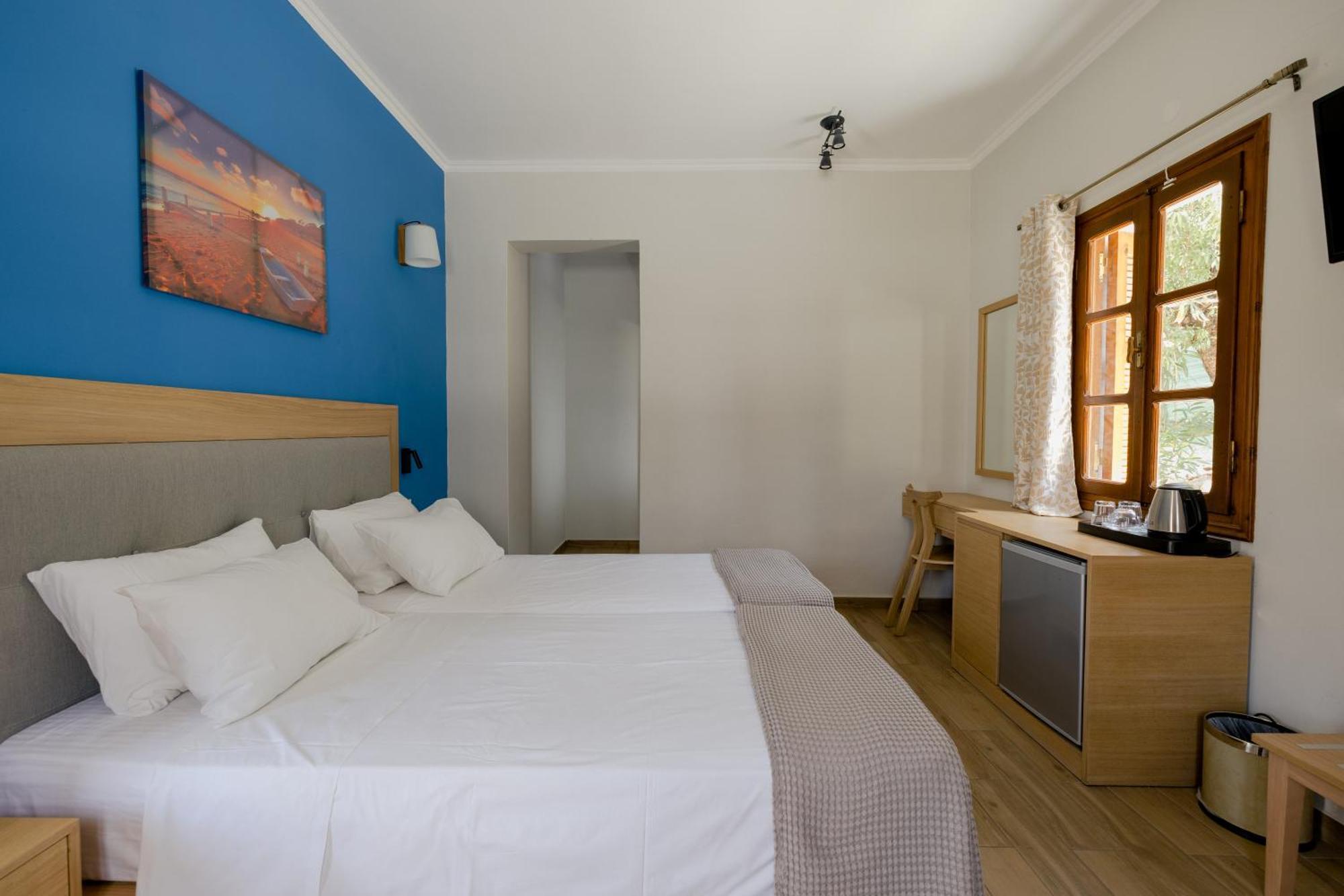 Opera House Hotel Simi Dış mekan fotoğraf